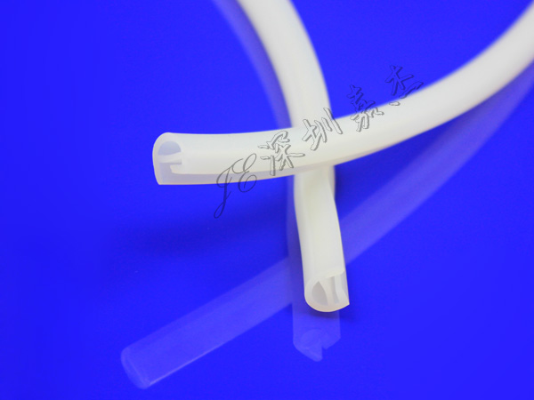 門窗的密封為什么會使用耐高溫硅膠密封條？